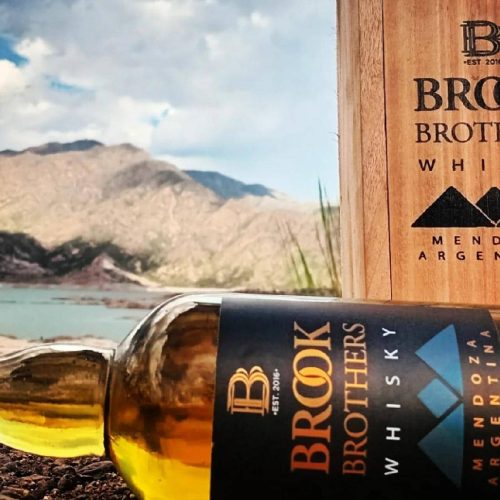 Brook destileria lujan de cuyo mendoza